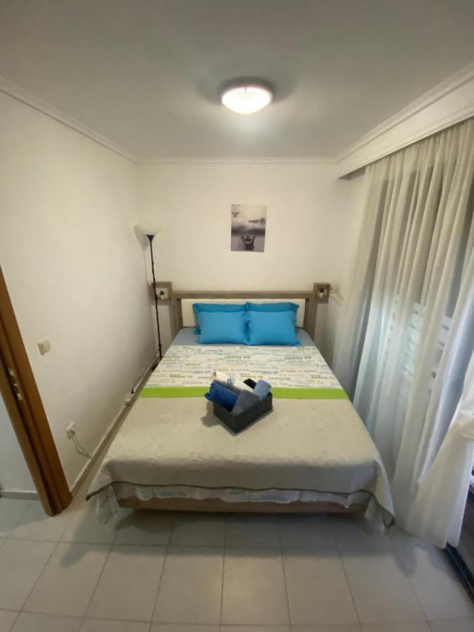 Lovely 2-Bedroom Appartement With Free Parking อาเยีย ตรีอาส ภายนอก รูปภาพ